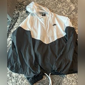 Women’s Nike rain jacket